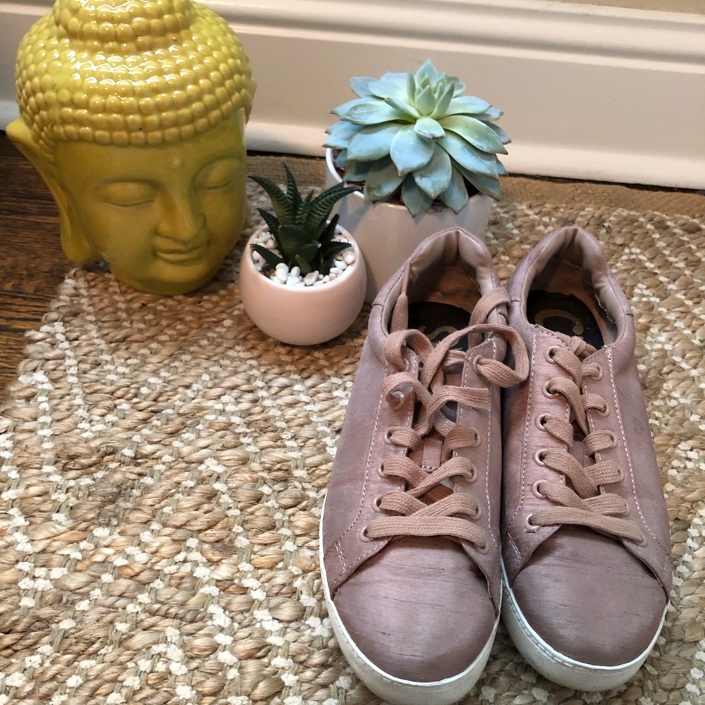 Sam Edelman sneakers